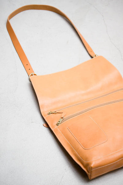 Natural Messenger Bag