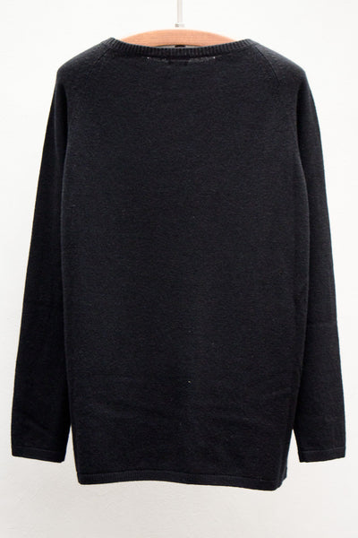 Black Iris Pullover