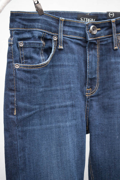Nio High Rise Skinny Jean