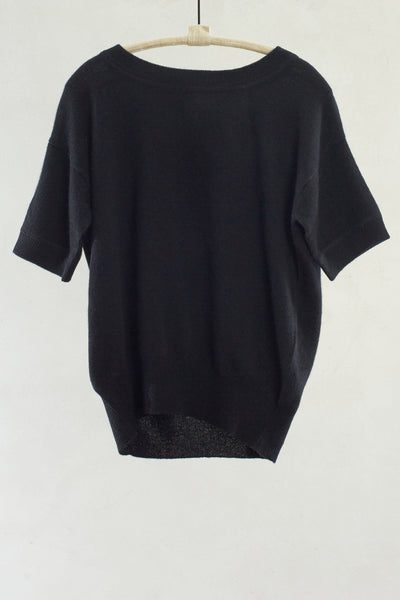 Black Short Sleeve Pullover