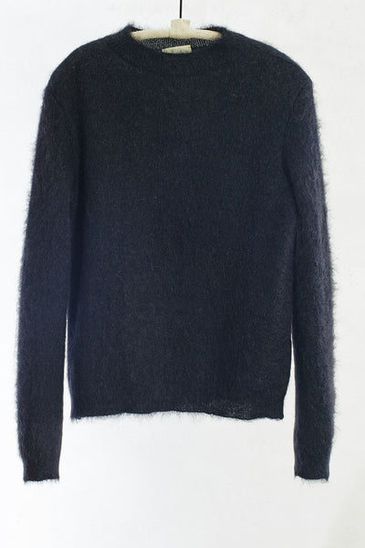 Nero Round Neck Pullover